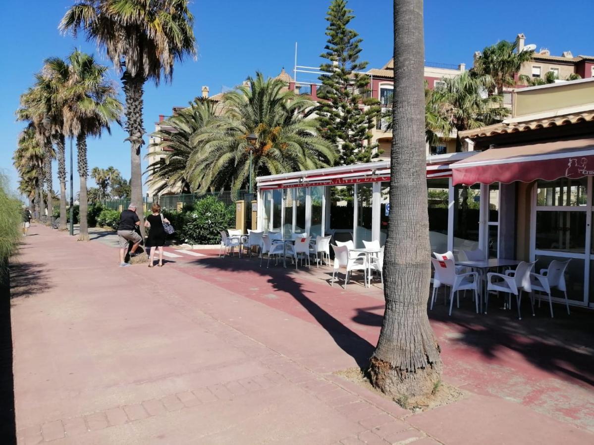 Apartmán Apartamento Urbanizacion Alcaudon Isla Canela 1A Linea De Playa Exteriér fotografie